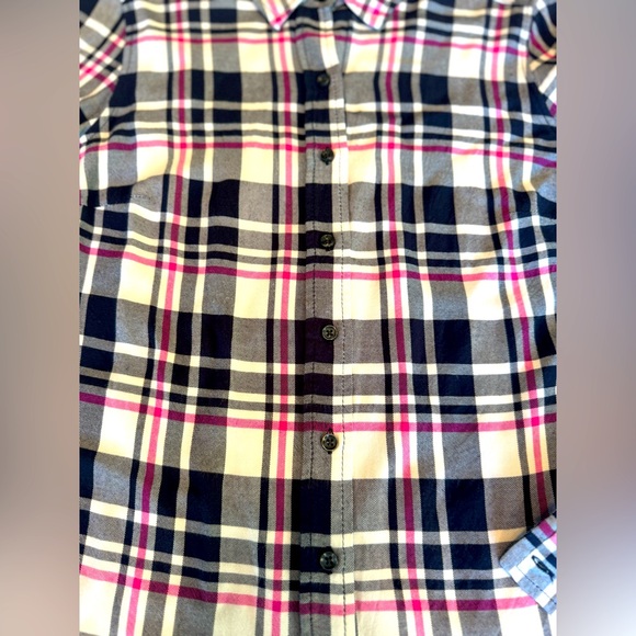 DALIA Women’s Plaid Button-Up Blouse – Size M – 100% Rayon - Picture 12 of 15